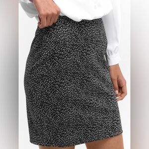 Ann Taylor Black and Gray Leopard Print Skirt